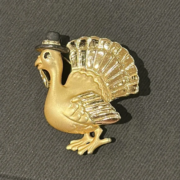 Vintage Turkey Brooch. Thanksgiving Turkey - Picture 3 of 13